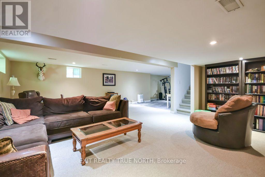 3889 BASELINE ROAD - 27