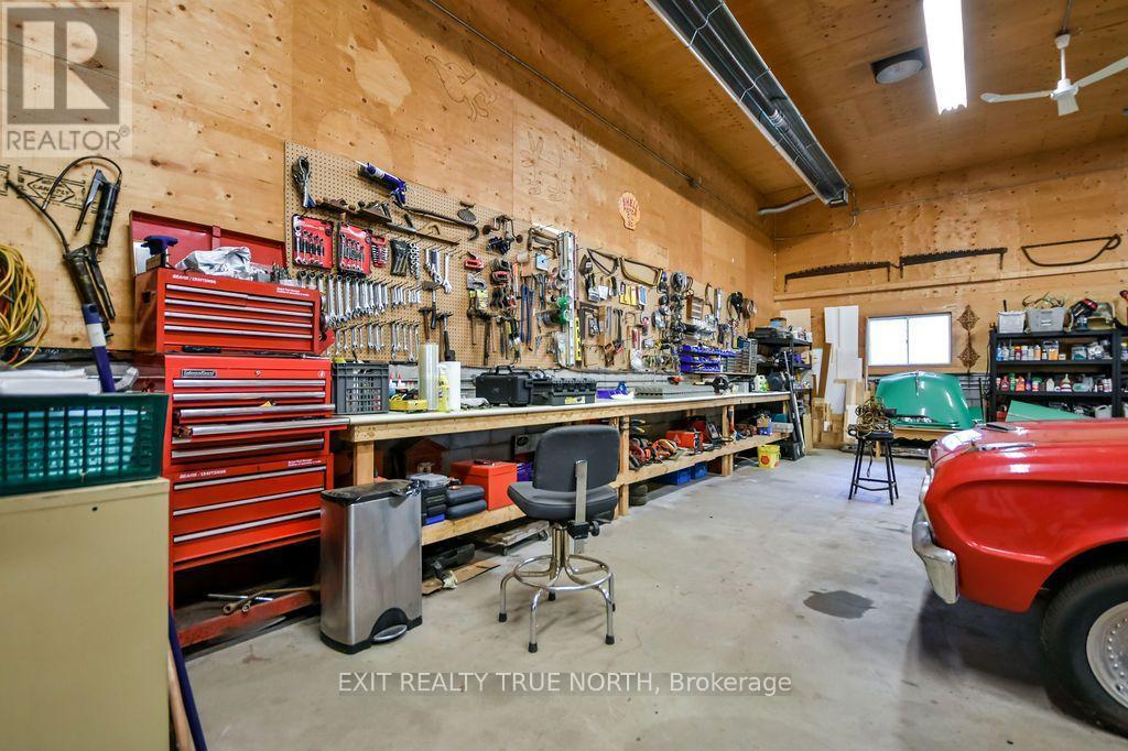 3889 BASELINE ROAD - Image 36