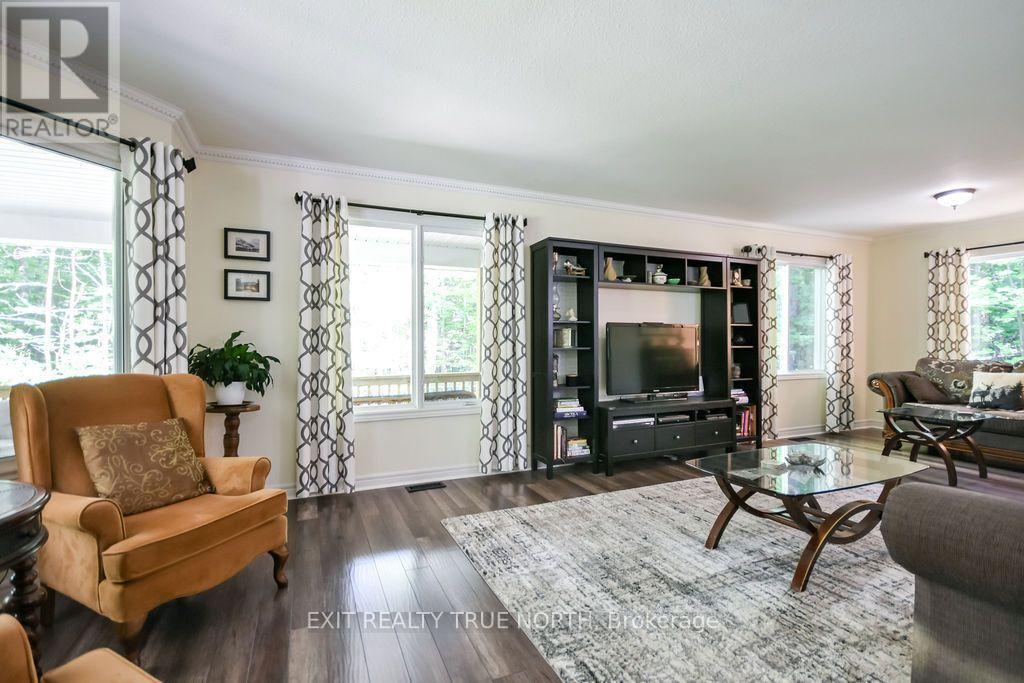 3889 BASELINE ROAD - 8