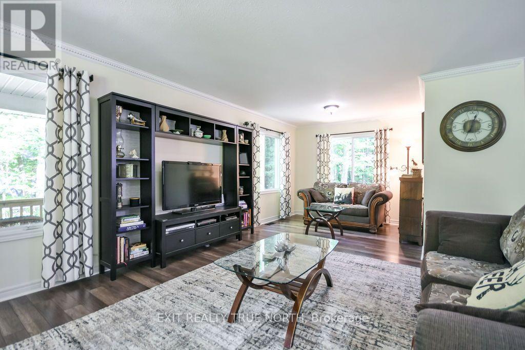 3889 BASELINE ROAD - 9