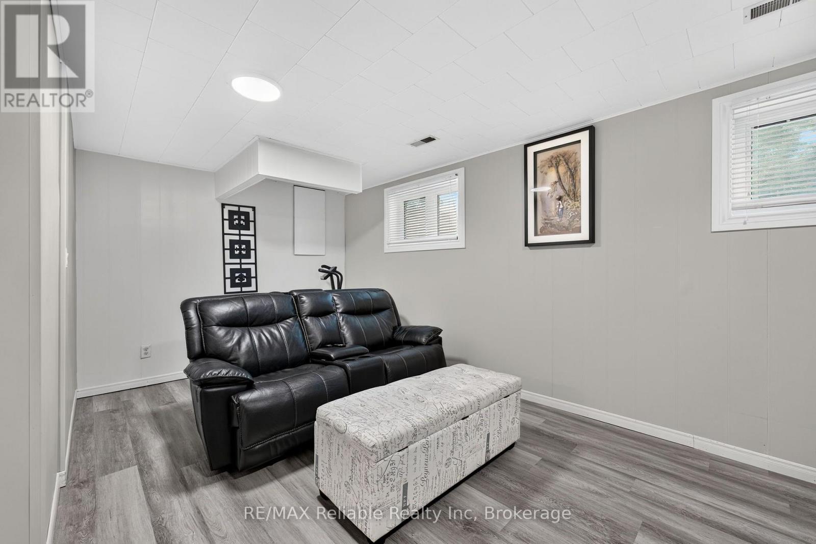17 SUNCOAST DRIVE W - 28
