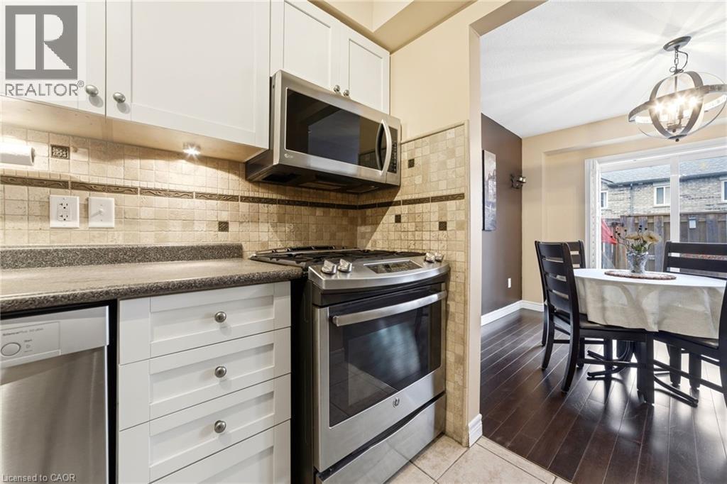 #21 1771 UPPER WENTWORTH Street - 15