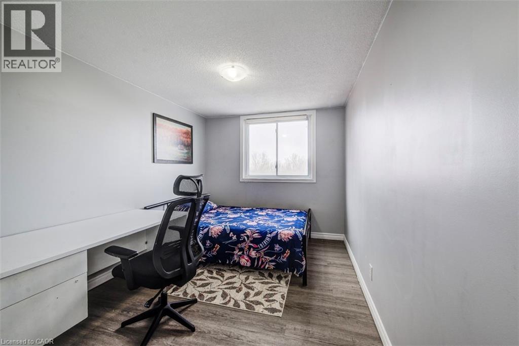 303-4 AVALON Place - Image 14
