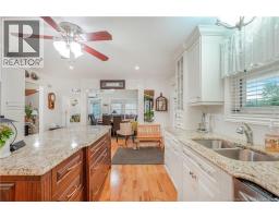 Living room/Dining room - 792 Black Brook Road, Glassville, NB E7L1R7 Photo 10