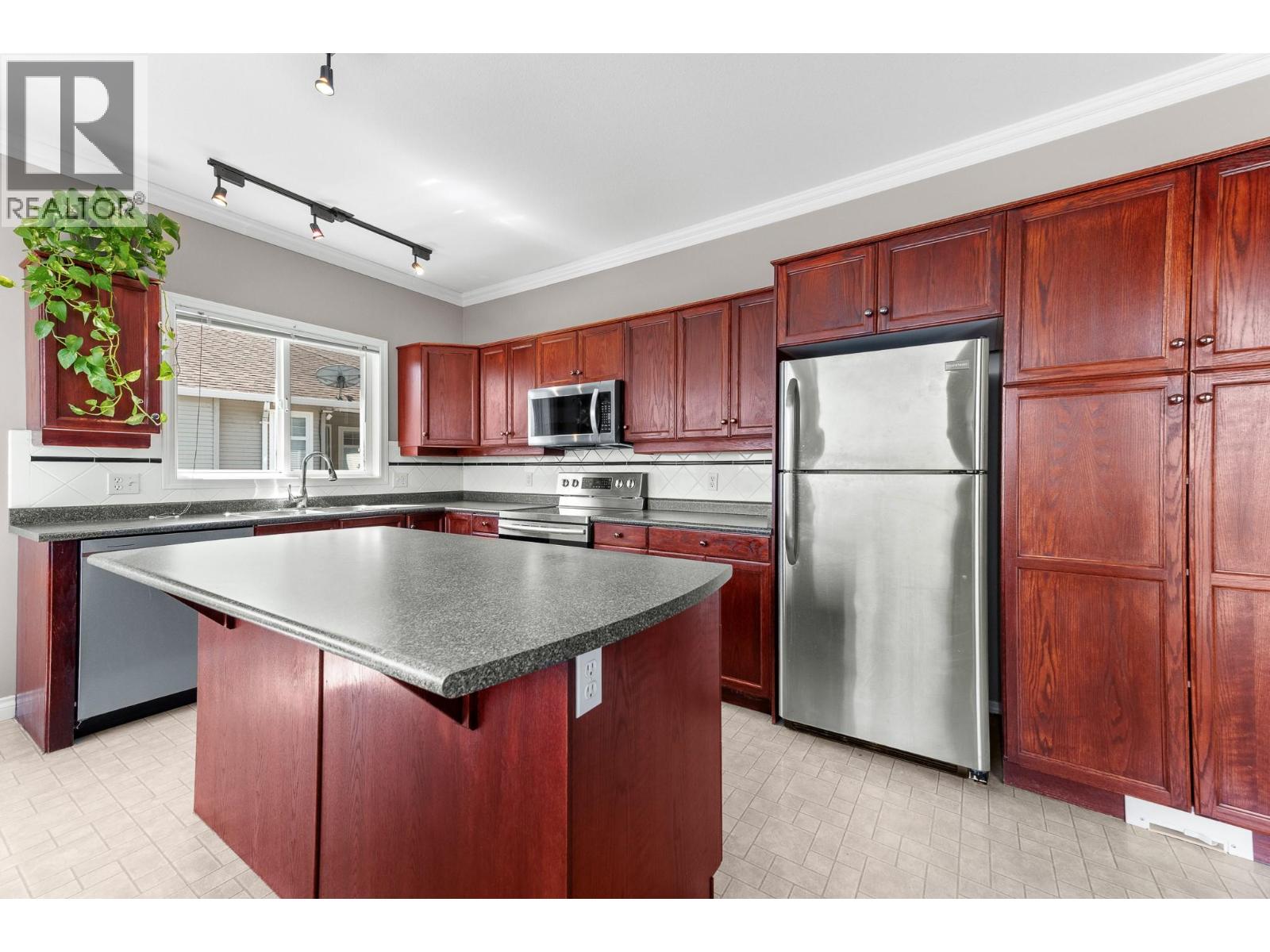 3683 Yorkton Road - 8