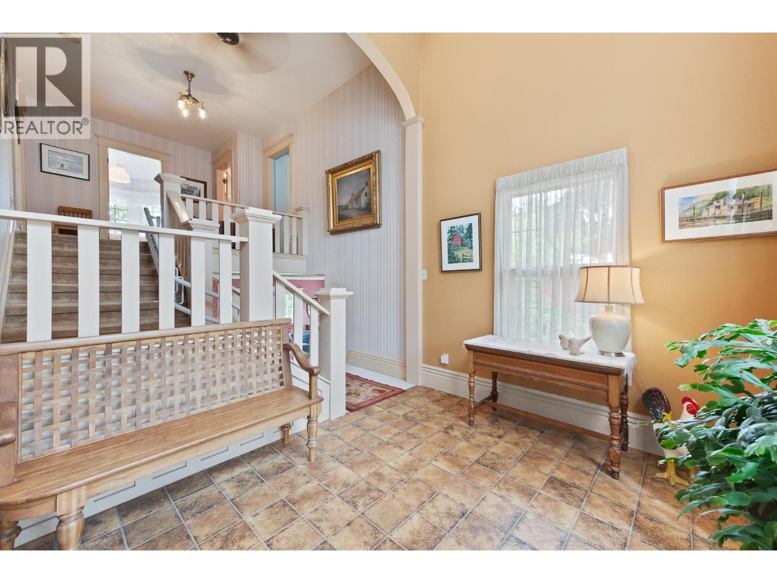 4852-4858 Lakeshore Road - 6