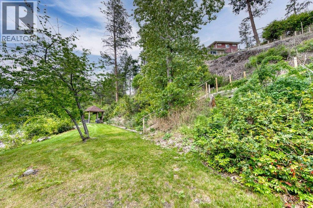 4852-4858 Lakeshore Road - 73