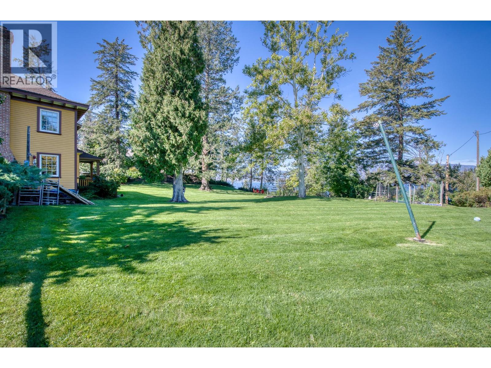 4852-4858 Lakeshore Road - 86