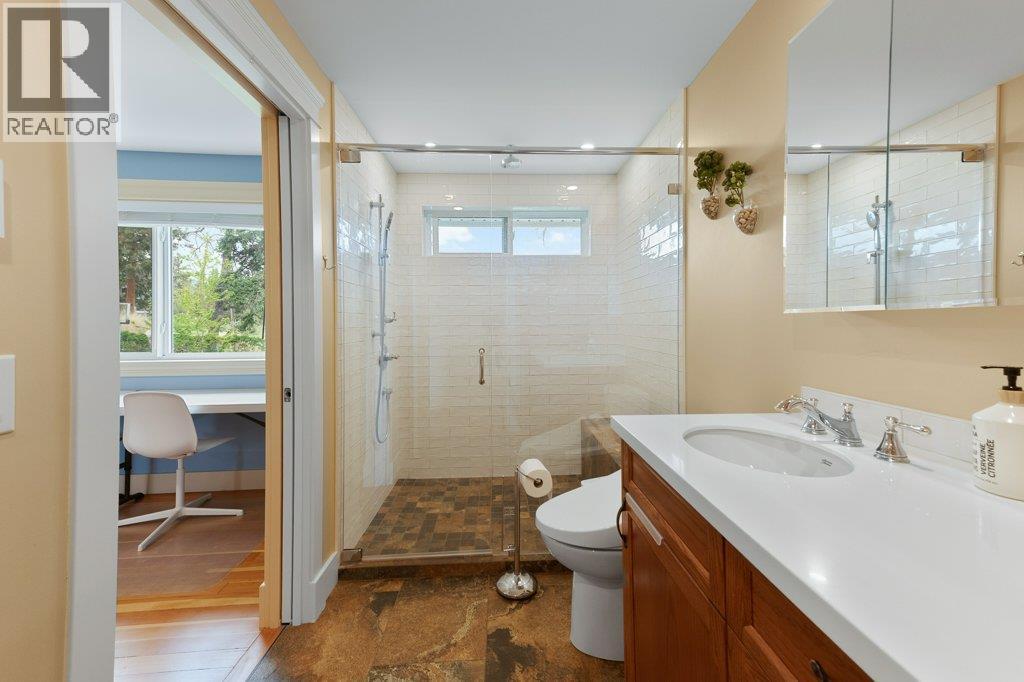 4852-4858 Lakeshore Road - 43