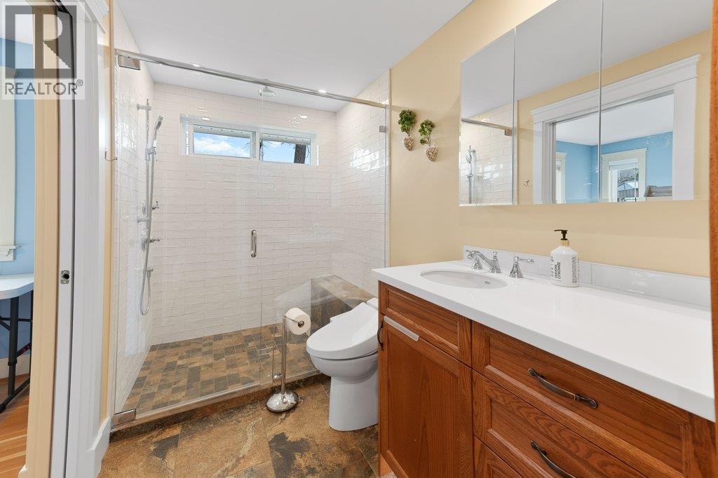 4852-4858 Lakeshore Road - 44