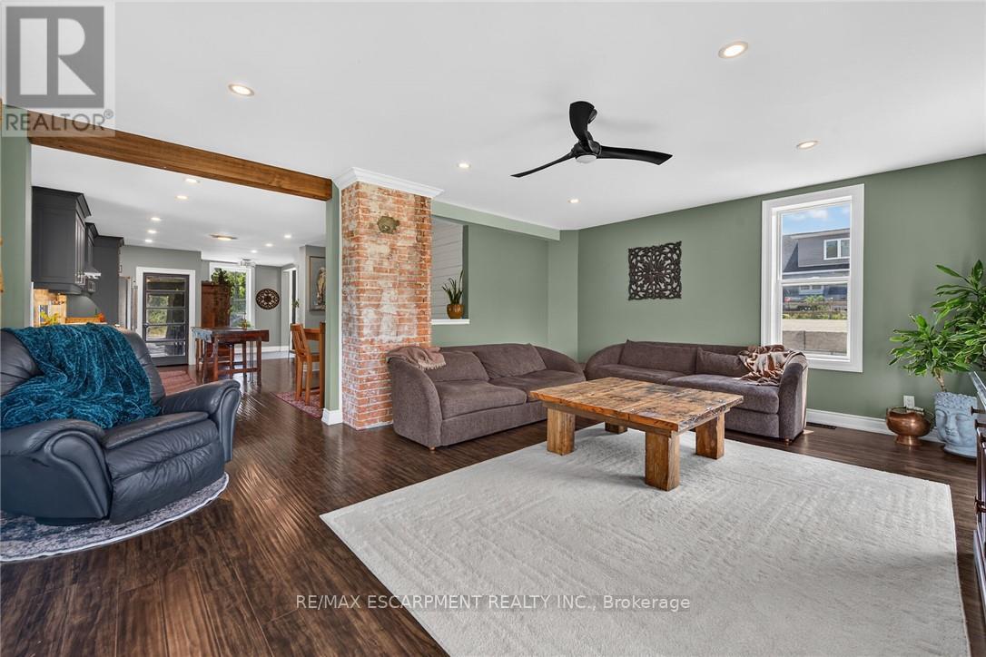 7327 RAINHAM ROAD - 14