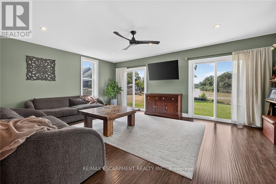 7327 RAINHAM ROAD - 15