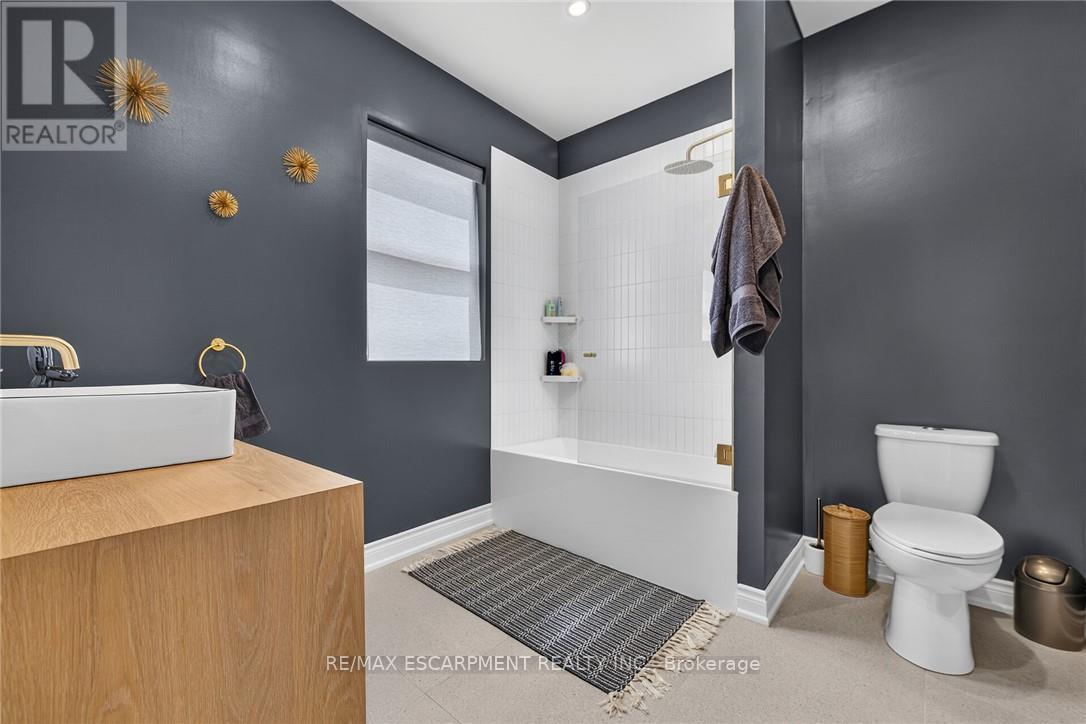 7327 RAINHAM ROAD - Image 25