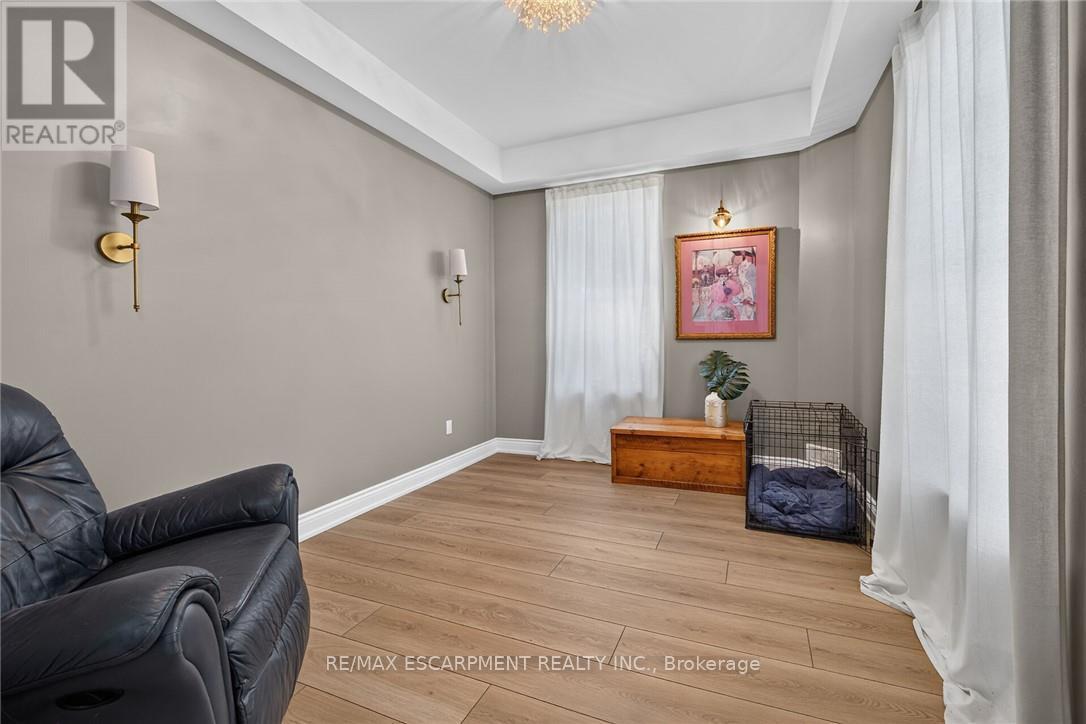 7327 RAINHAM ROAD - 34