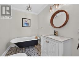 7327 Rainham Road, Haldimand, ON N1A1Z4 Photo 18
