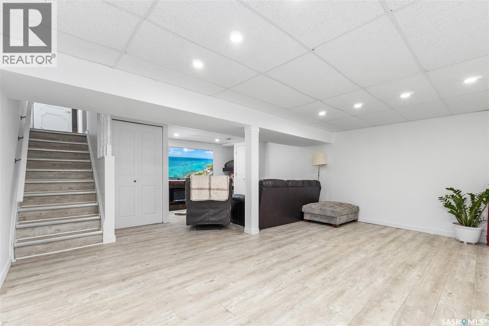 112 Tremaine AVENUE - Image 17