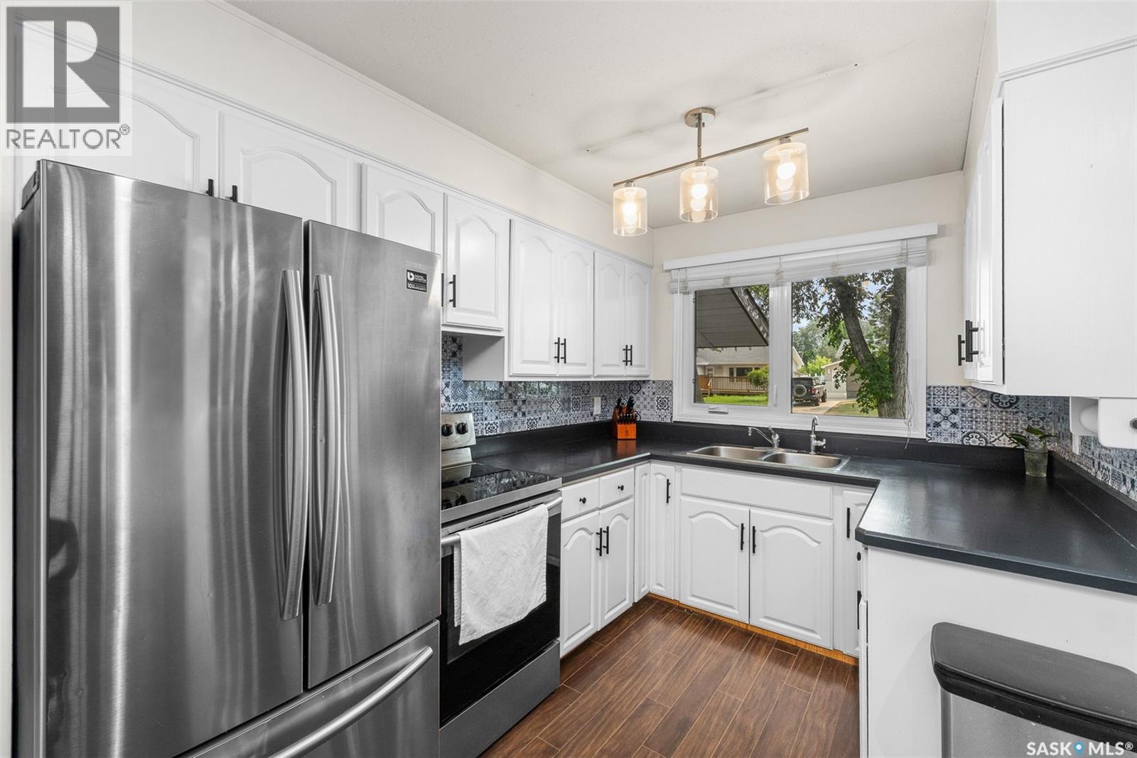 112 Tremaine AVENUE - Image 5