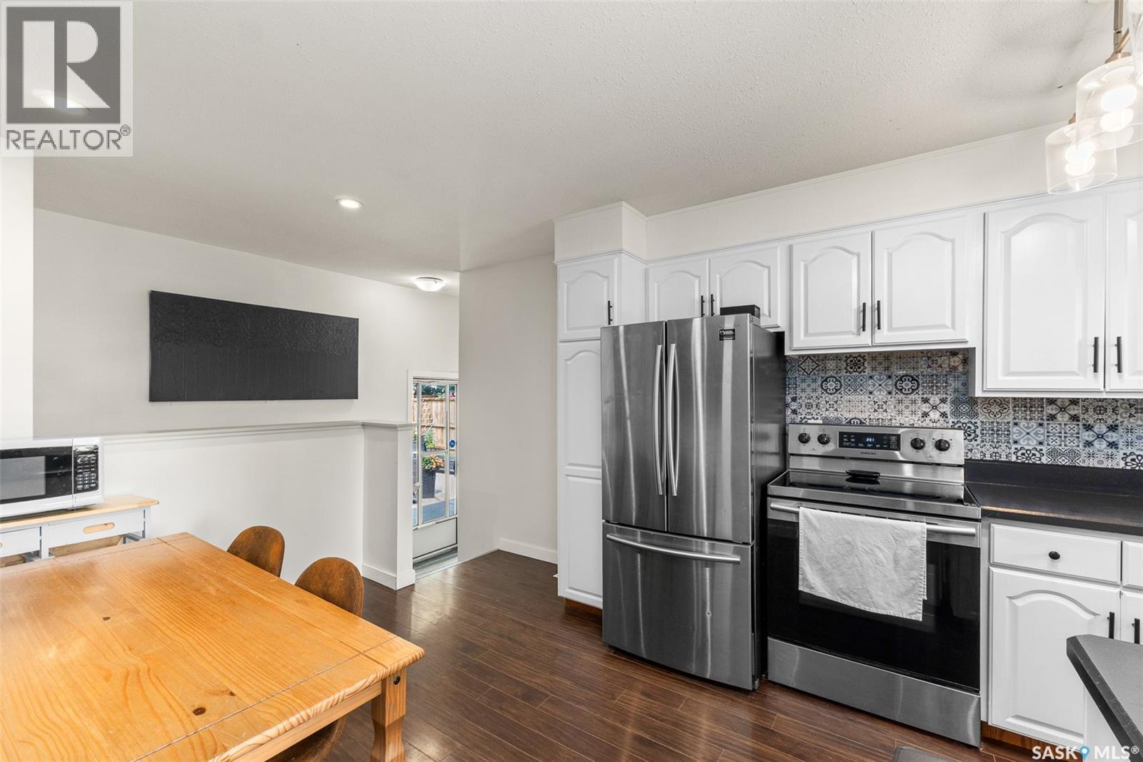 112 Tremaine AVENUE - Image 8