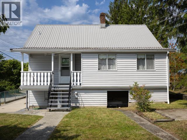 6892 BURNABY STREET - 12