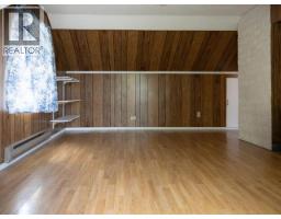6892 Burnaby Street, Powell River, BC  Photo 28