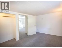 6892 Burnaby Street, Powell River, BC  Photo 38