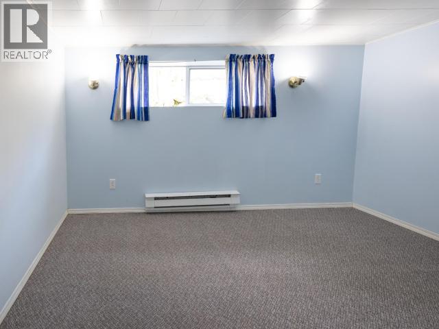 6892 BURNABY STREET - 37