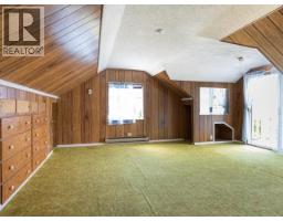 6892 Burnaby Street, Powell River, BC  Photo 25