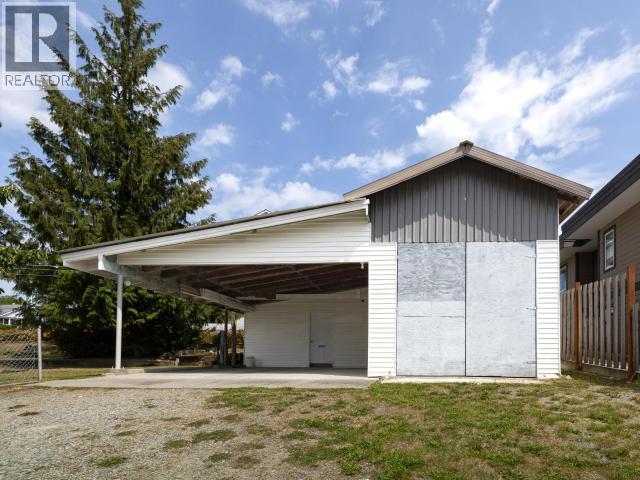 6892 BURNABY STREET - 44