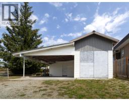 6892 Burnaby Street, Powell River, BC  Photo 44