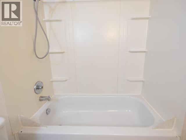 6892 BURNABY STREET - 41