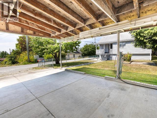 6892 BURNABY STREET - 46