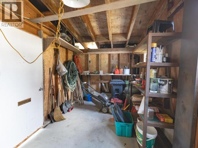 6892 BURNABY STREET - 49