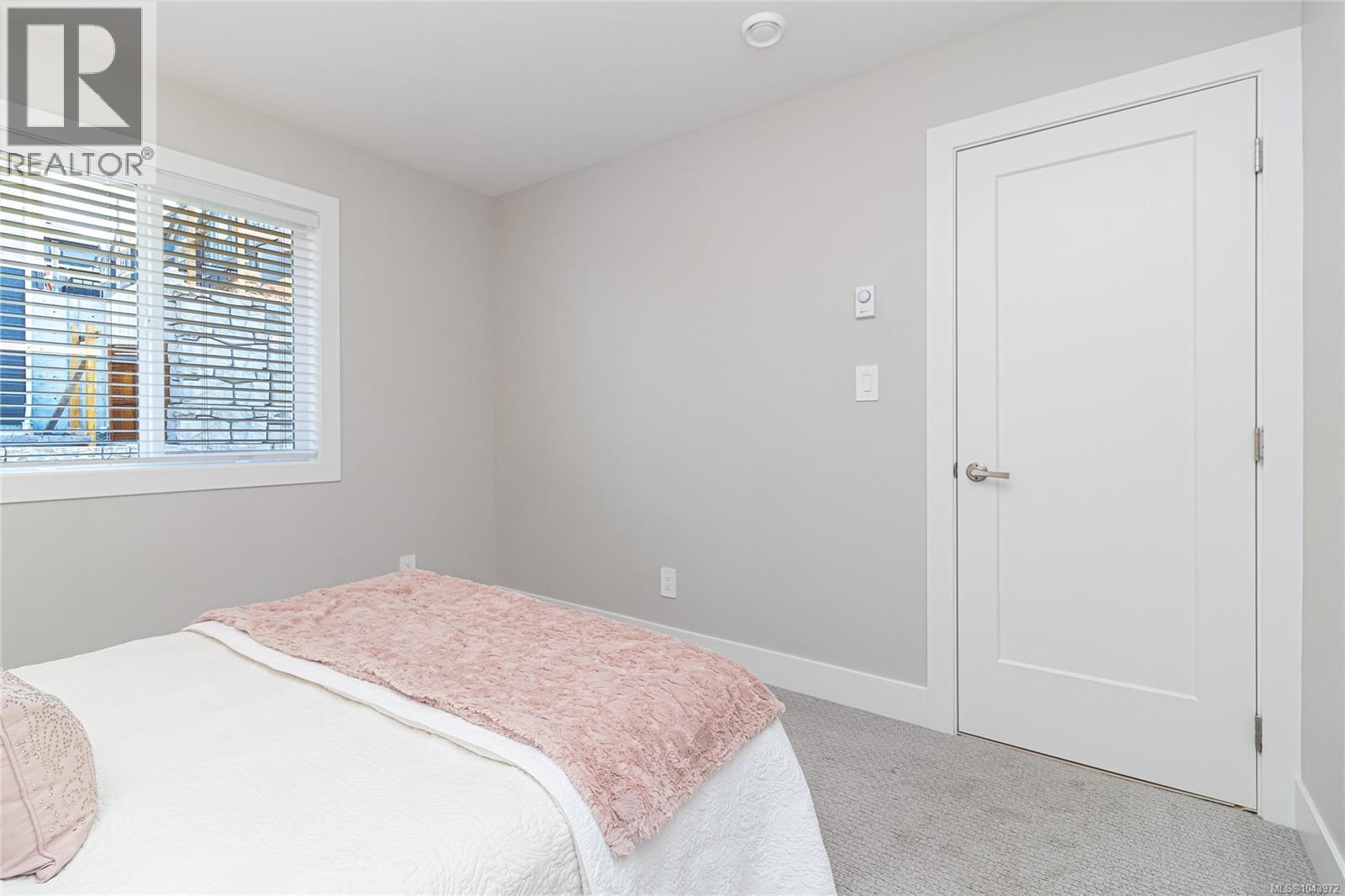 1488 Atlas Dr - Image 34