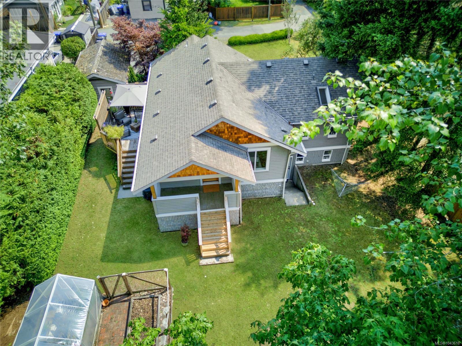 970 1st St - Image 51