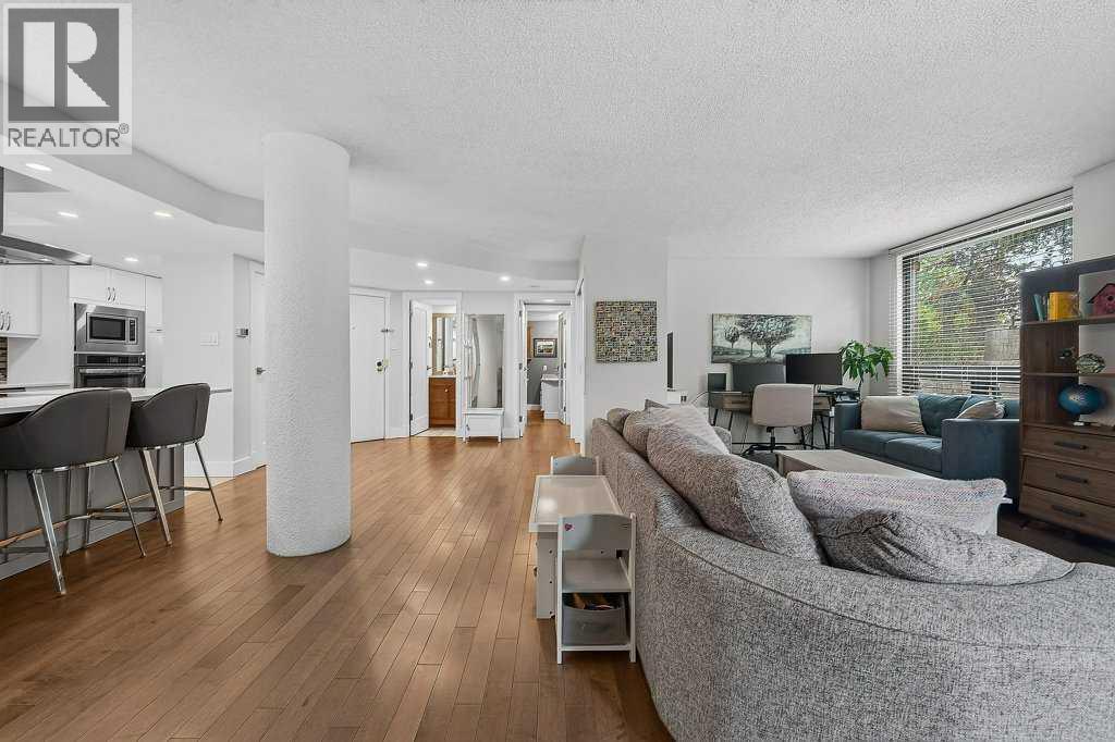 #230 1304 15 Avenue SW - 9