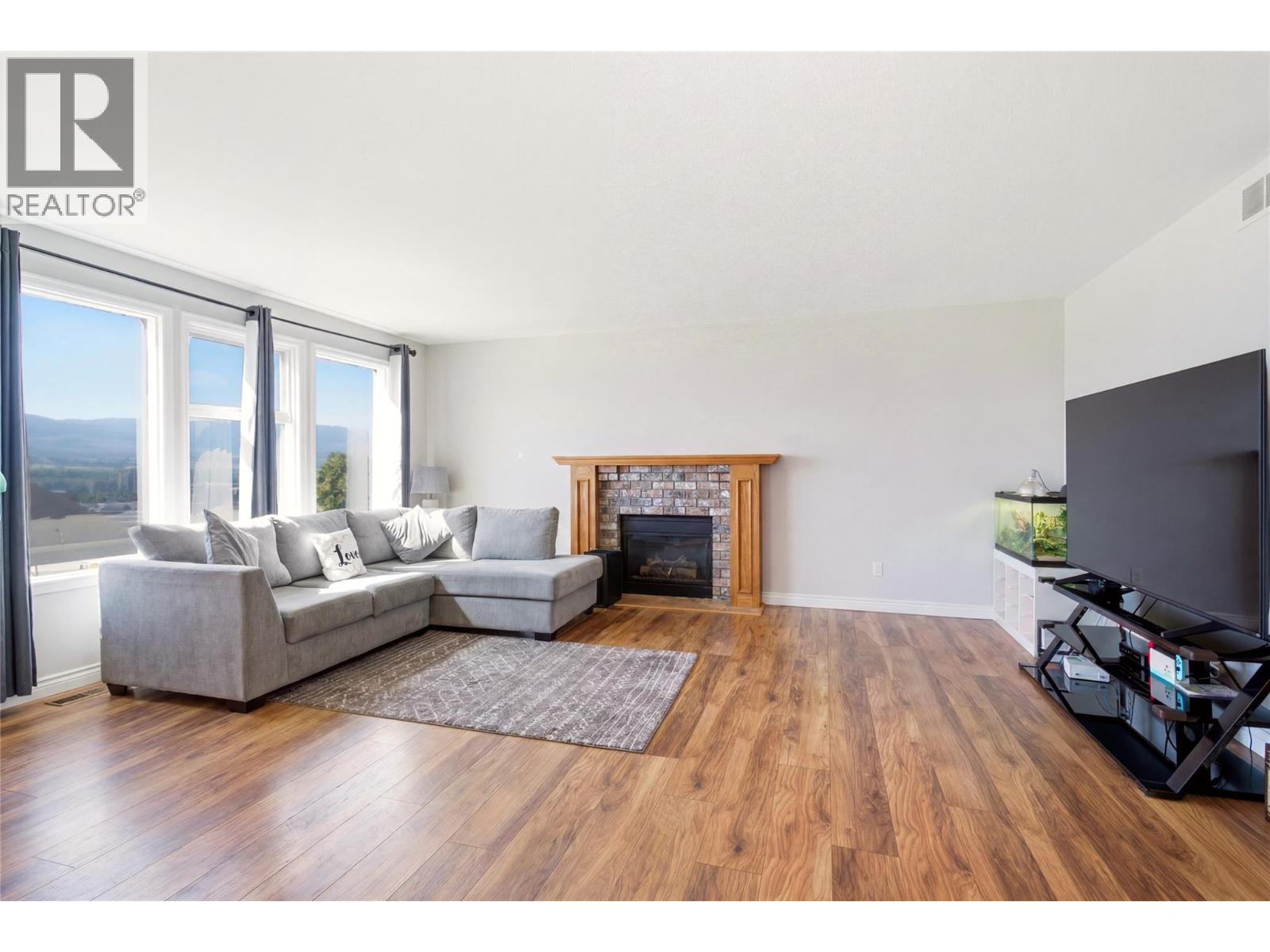 2260 Omineca Place - 2