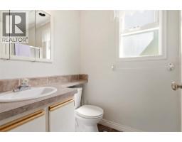 2260 Omineca Place, Kelowna, BC V1V1H7 Photo 20