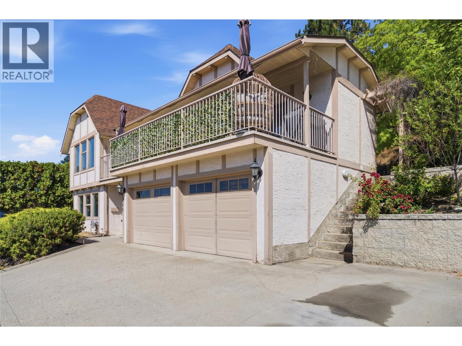 2260 Omineca Place - 46