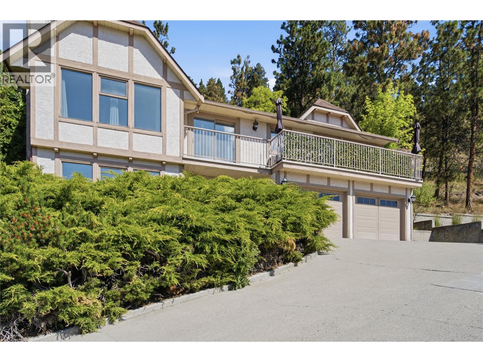 2260 Omineca Place - 47