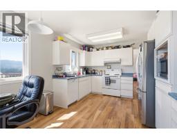 3pc Ensuite bath - 2260 Omineca Place, Kelowna, BC V1V1H7 Photo 9