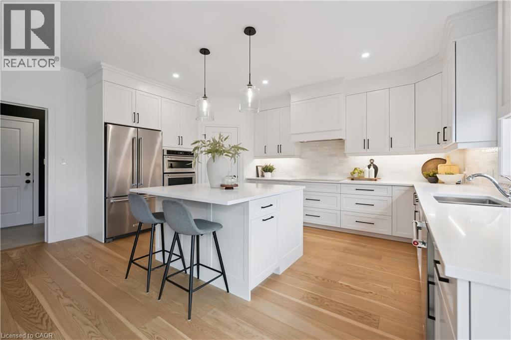 415 ROGERS Road - Image 4