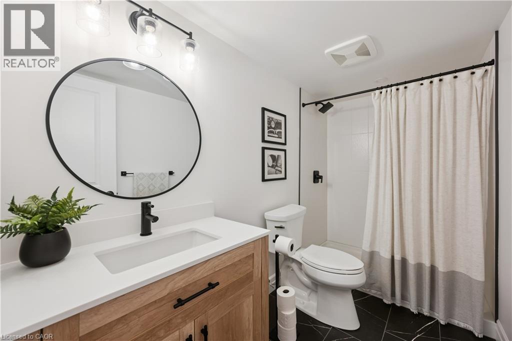 415 ROGERS Road - Image 39