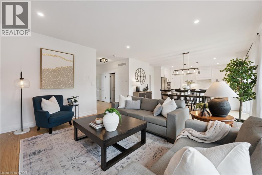 415 ROGERS Road - Image 14