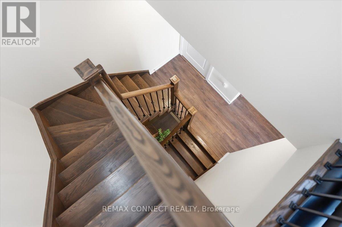 #2231 10 WESTMEATH LANE - 15