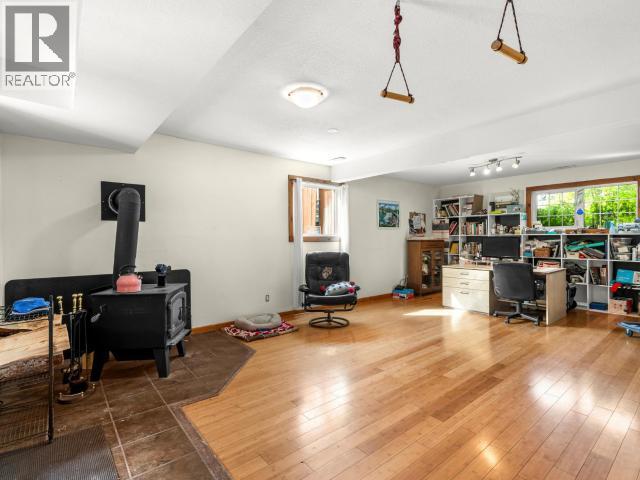 40 TIGEREYE CRESCENT - 18