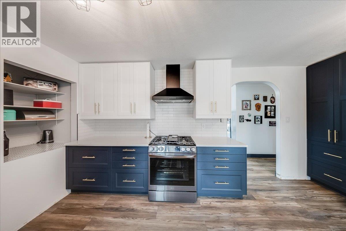 77 Walnut Avenue - 18