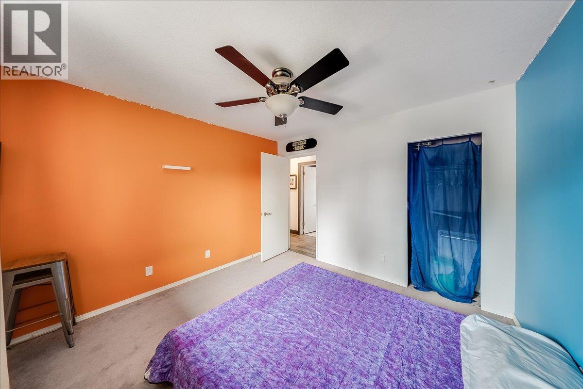 77 Walnut Avenue - 33