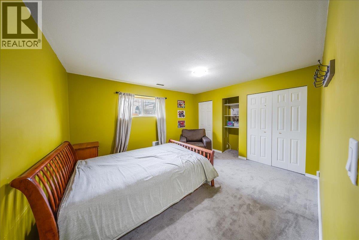 77 Walnut Avenue - 43