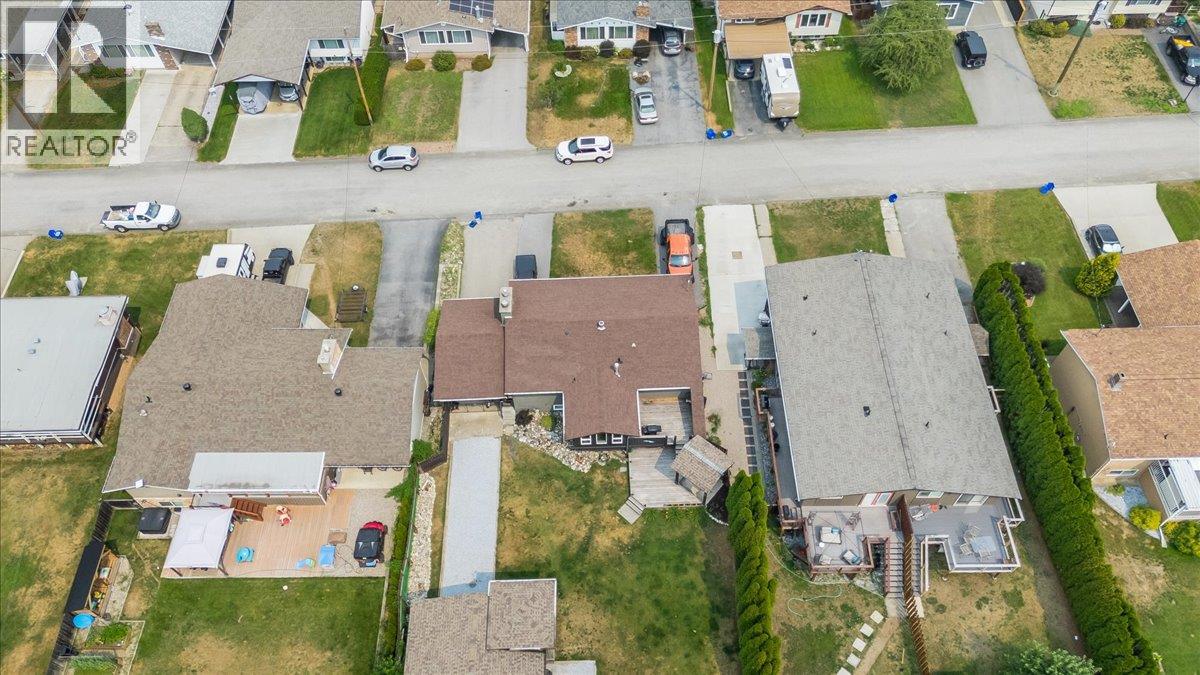 77 Walnut Avenue - 5