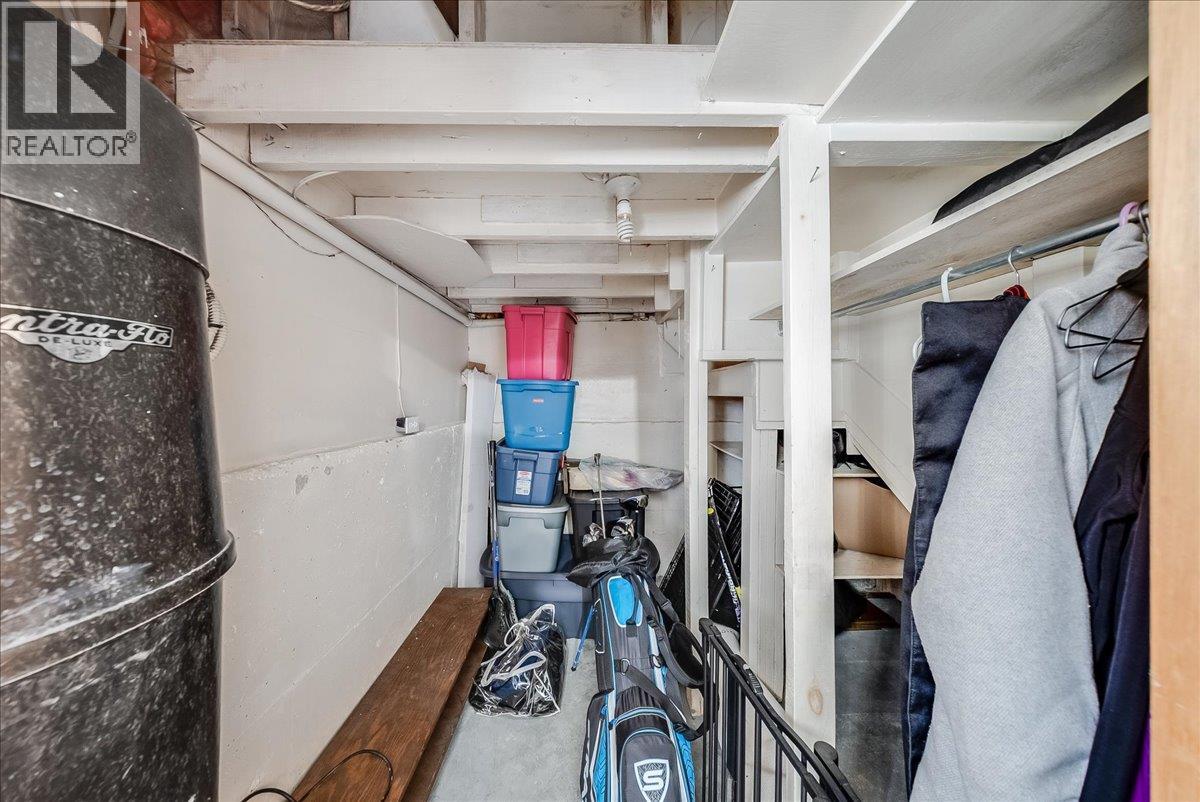 77 Walnut Avenue - 50